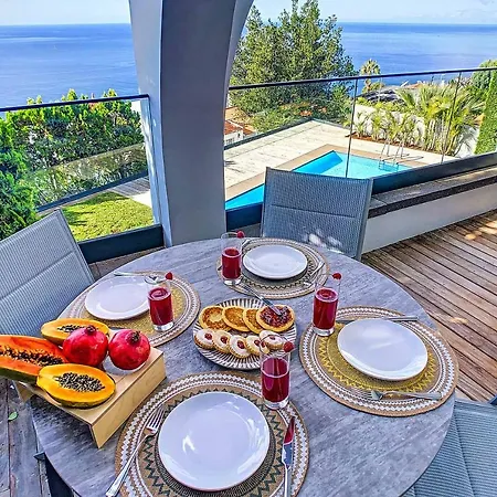 Villa Unmei Canico (Madeira)